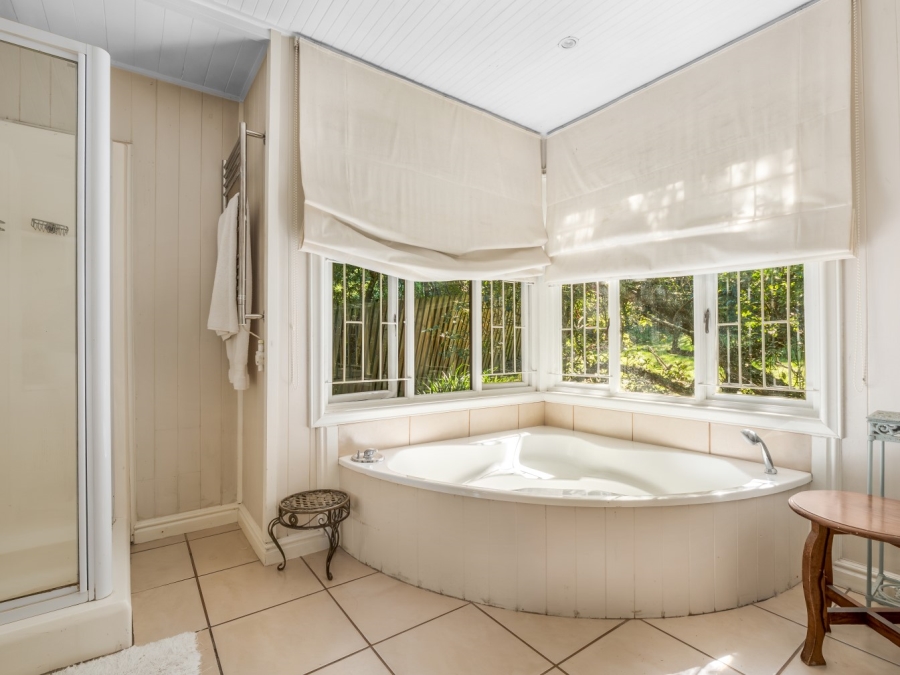 4 Bedroom Property for Sale in Hunters Home Western Cape